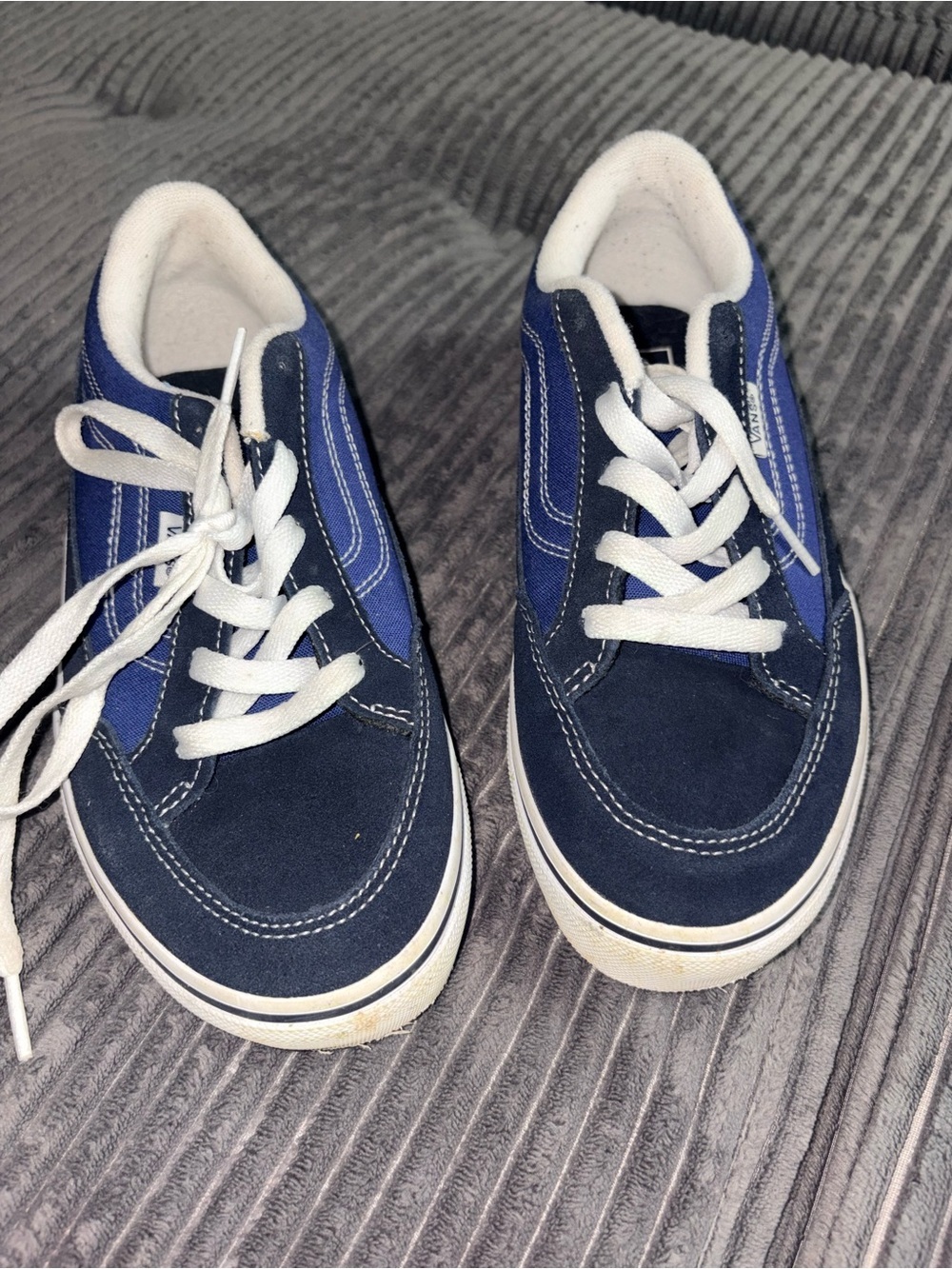 Vans Kids Navy & Royal Blue Lace-Up Sneakers size 5 youth